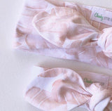 BLUSH MONSTERA PALM PRINT TOP KNOT HEADBAND