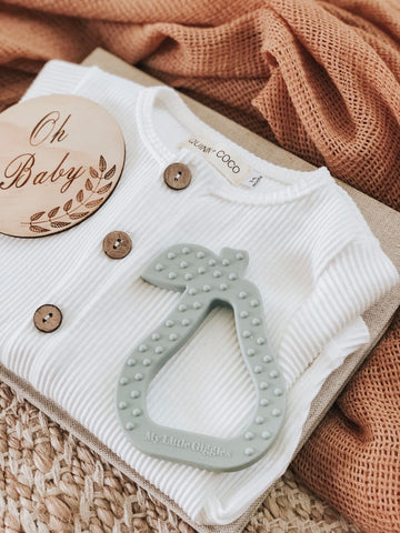 Pear Teether
