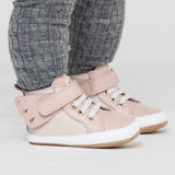 Hi-Top Butterfly