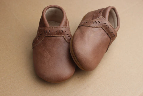 Lucy Slipper- Brown