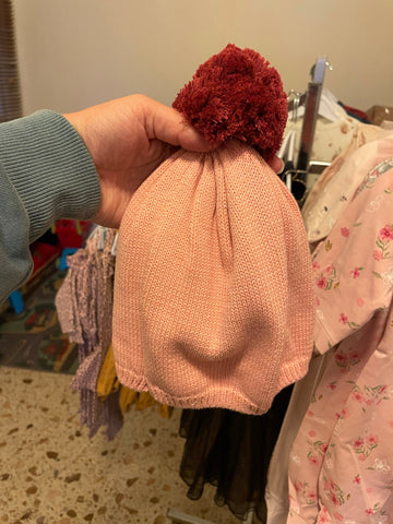 Pompom Beanie- salmon pink